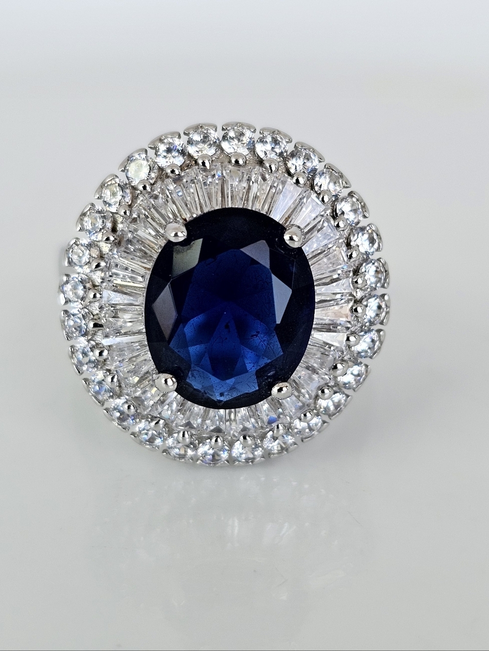 Ballerina Style Blue Sapphire & Diamond Simulants Sterling Silver Ring Size 9!